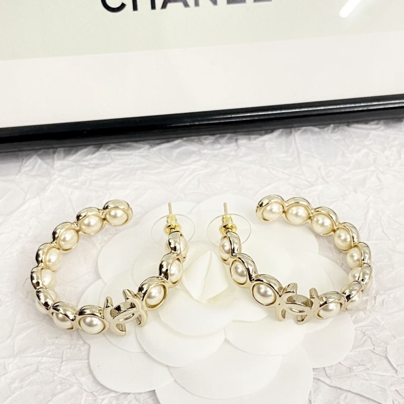 Ch**el earrings